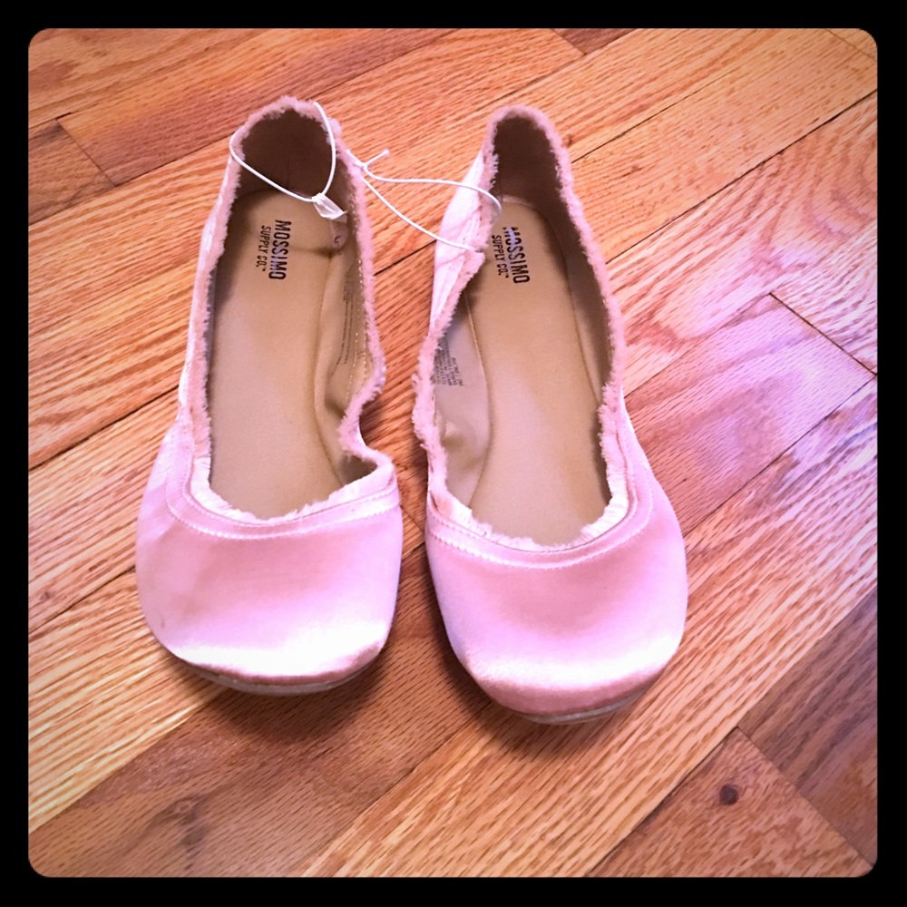 New Mossimo Ballet Flats